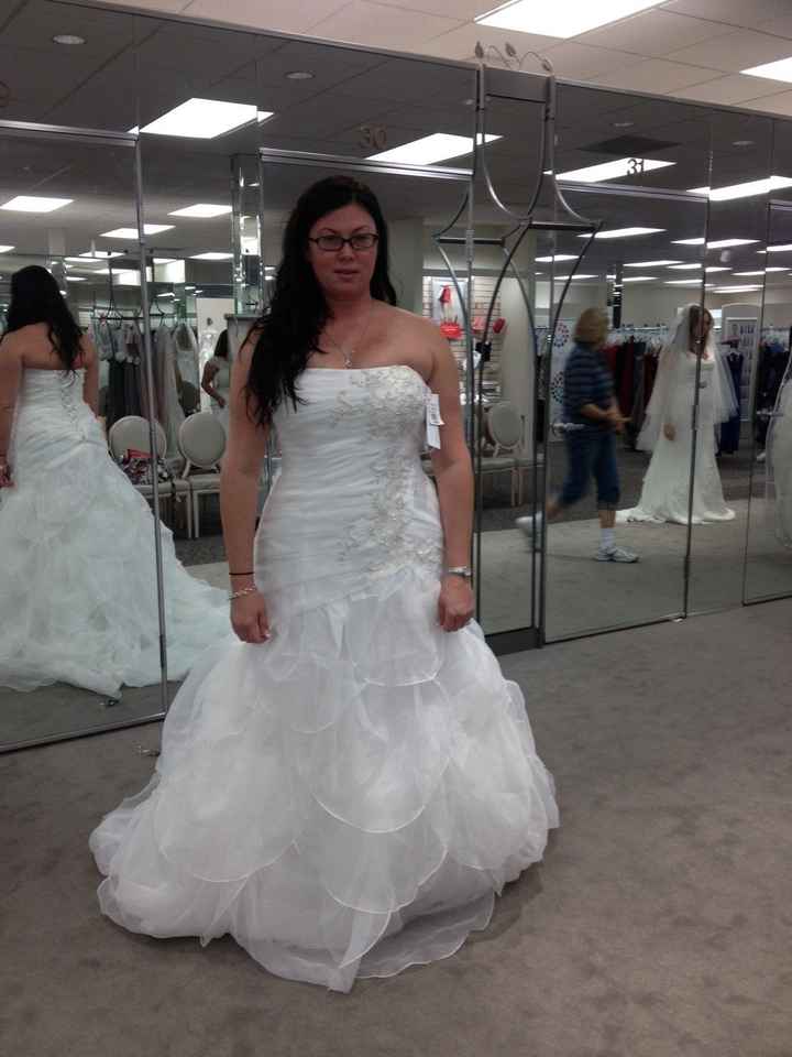 I can't wear a sash with this dress can I?
