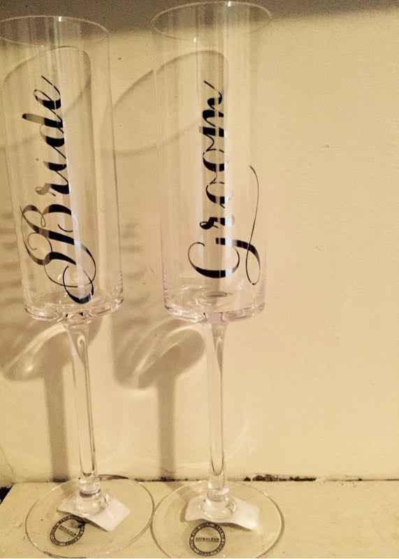 Toasting flutes
