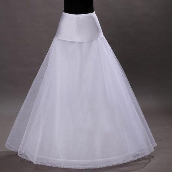 Petticoat or no ?