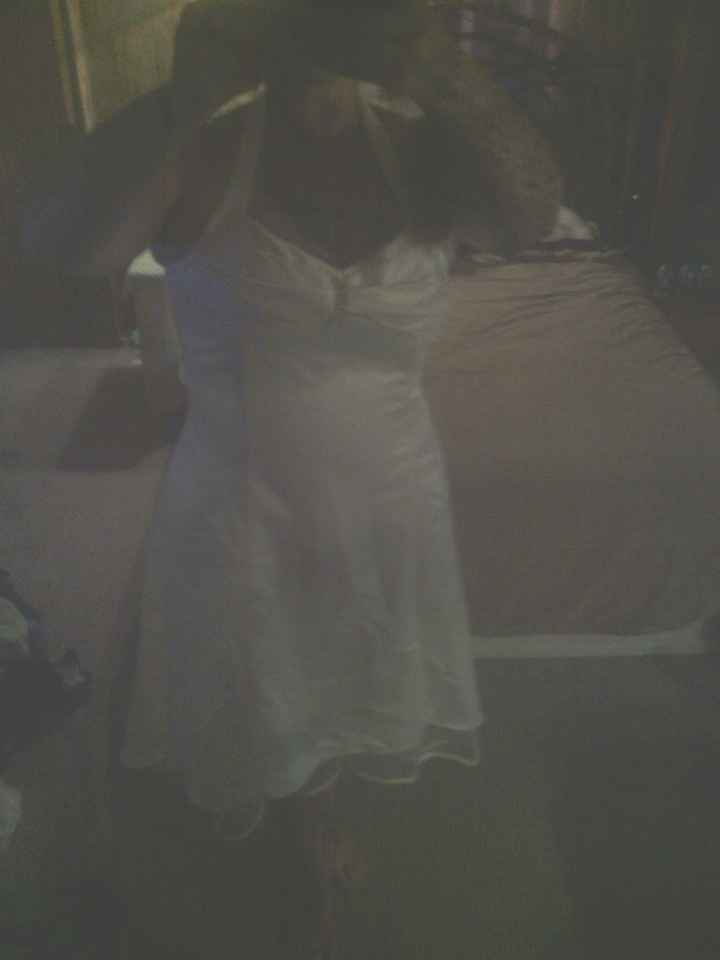 I hate my dress :(