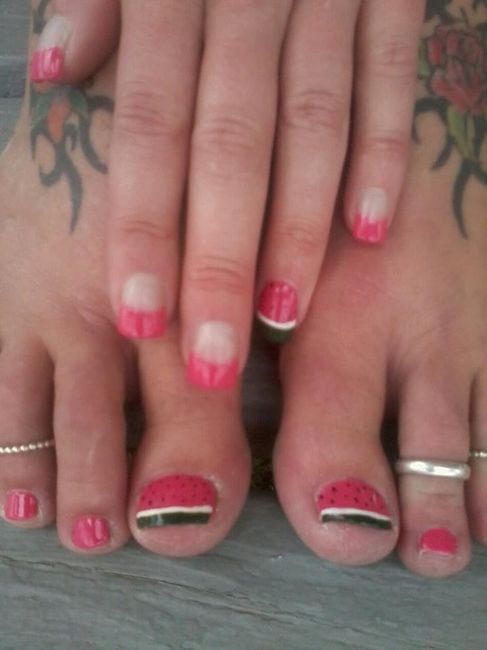 Less than 3 days left and trying to figure out nails!