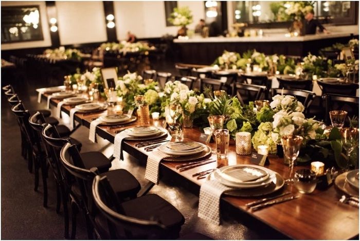 Long vs round tables?