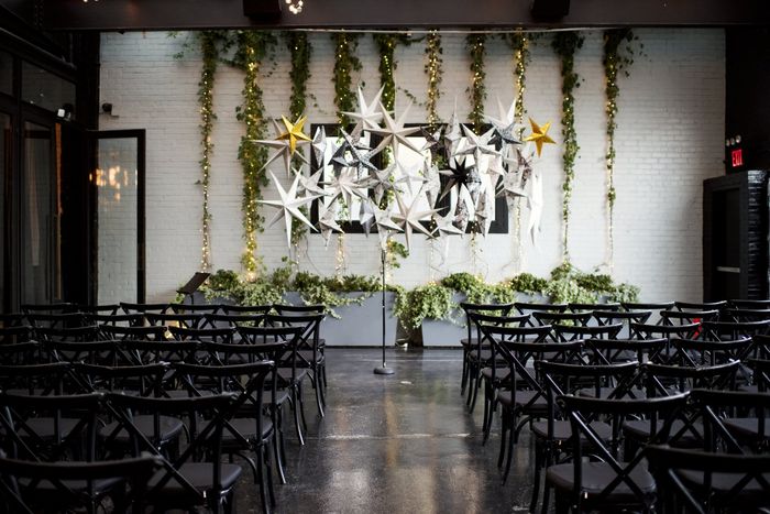 Show me your ceremony backdrops:)