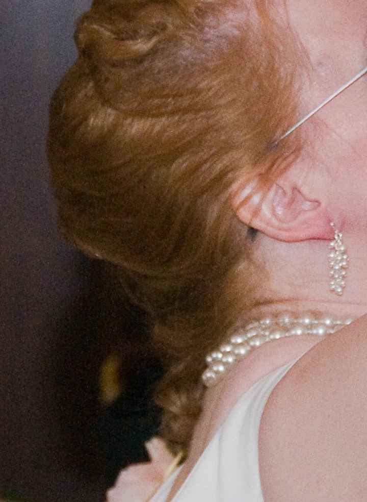 let me see your wedding dress accessories!