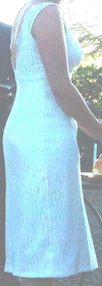 Short Wedding Dresses !