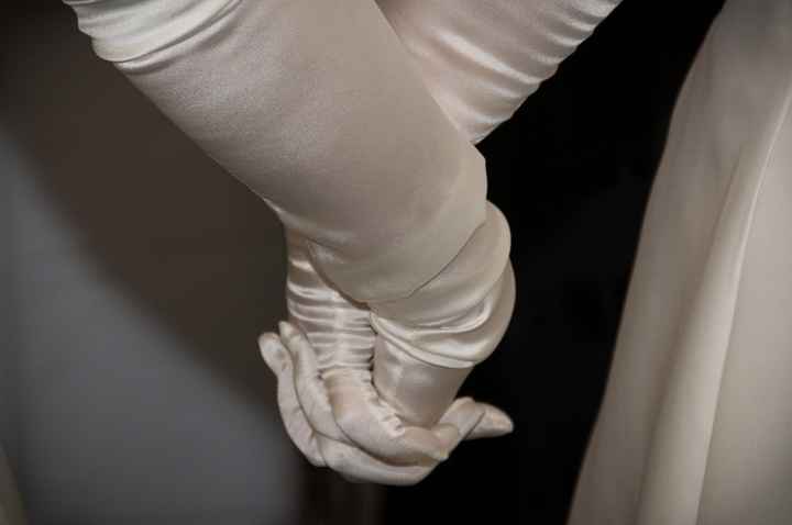 Help: Bolero, Gloves, Cuffs?...oh my!