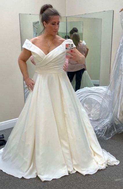 Show me your dresses! - 1