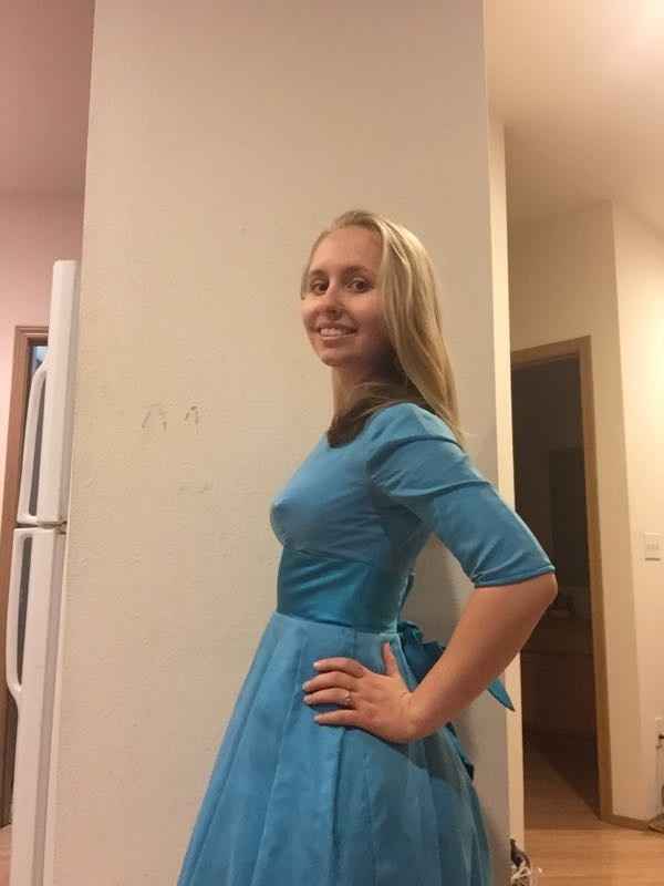 How 50s is this dress?