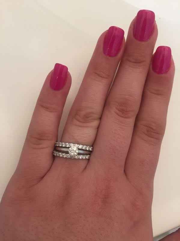 Wedding band that goes with my solitaire e-ring?