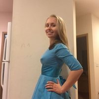 How 50s is this dress?