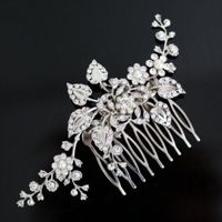 Let's talk wedding hair combs!