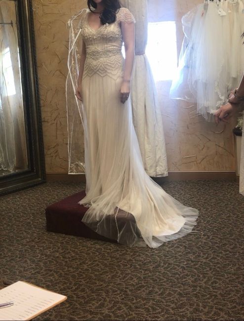 Help: Sheath dress makes me look blocky 2
