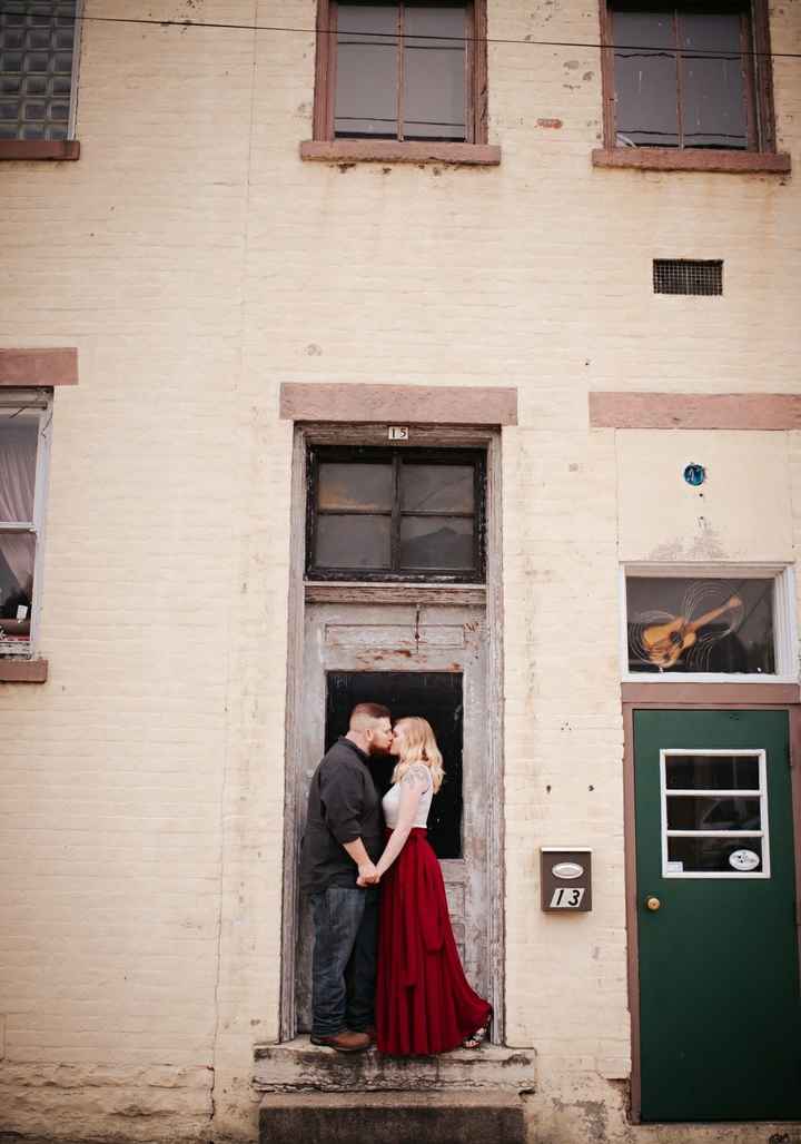 Engagement photo inspiration! Outfits and props!