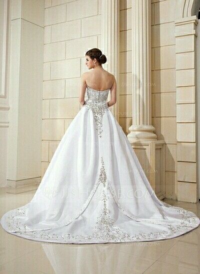 Falling back in love with my dress