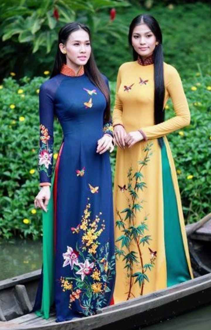 Bridesmaid's Dresses!