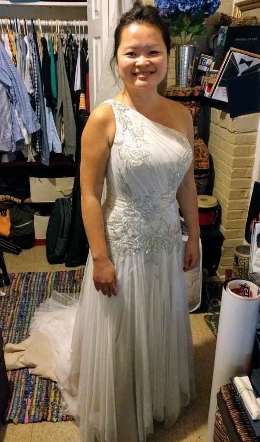 Show me your one-shoulder wedding dresses! - 1