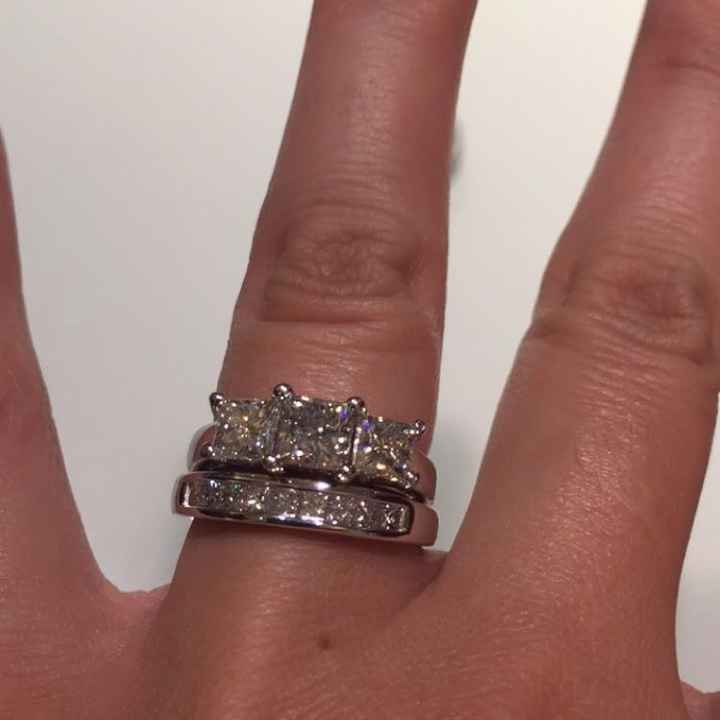 So sparkly....another ring thread.
