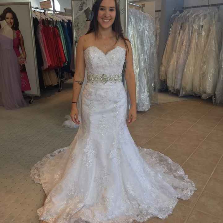 Beach wedding brides!