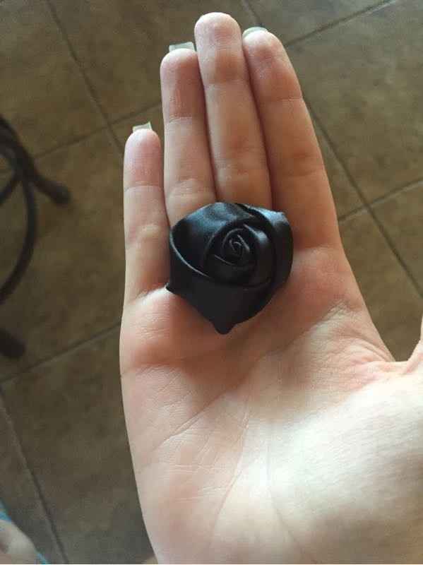 Satin ribbon roses-help needed!!!