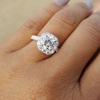 Engagement Ring!!