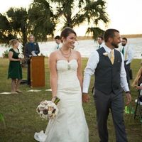 Show me your wedding hair