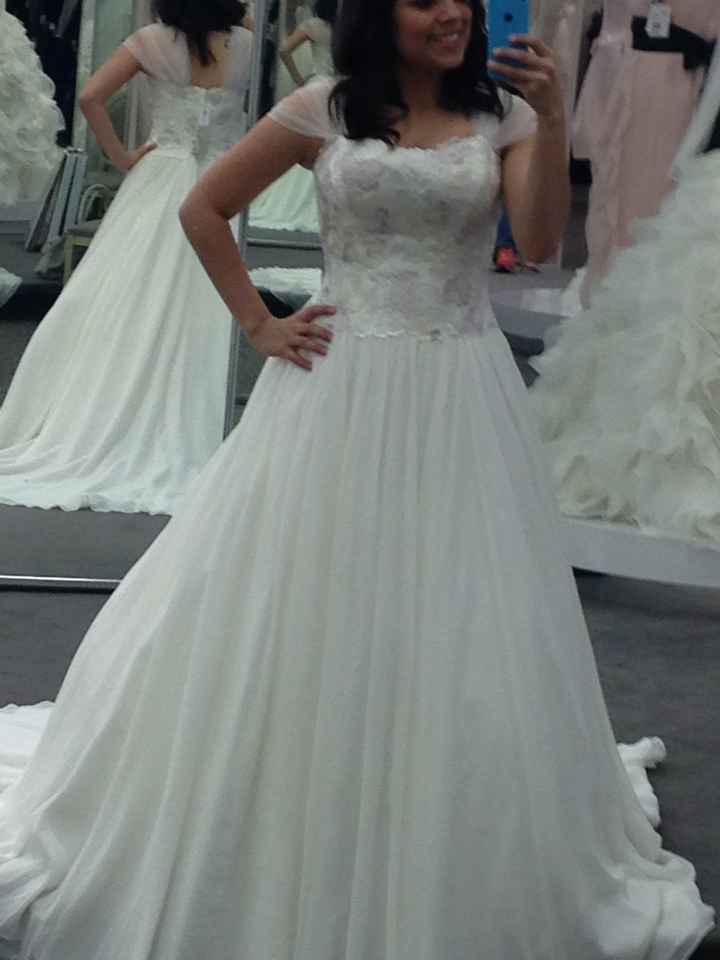 Let me see your... fit and flare gowns!