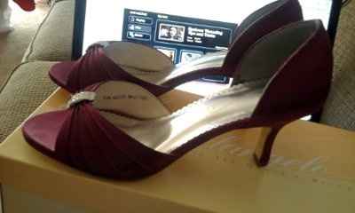 Do your shoes match your dress? Show me!