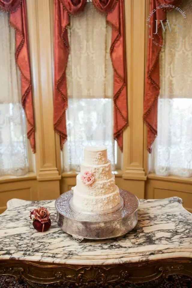 BAM Photos from my DIY wedding (pro-sneak previews)
