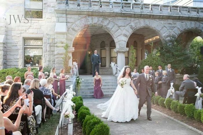 BAM Photos from my DIY wedding (pro-sneak previews)