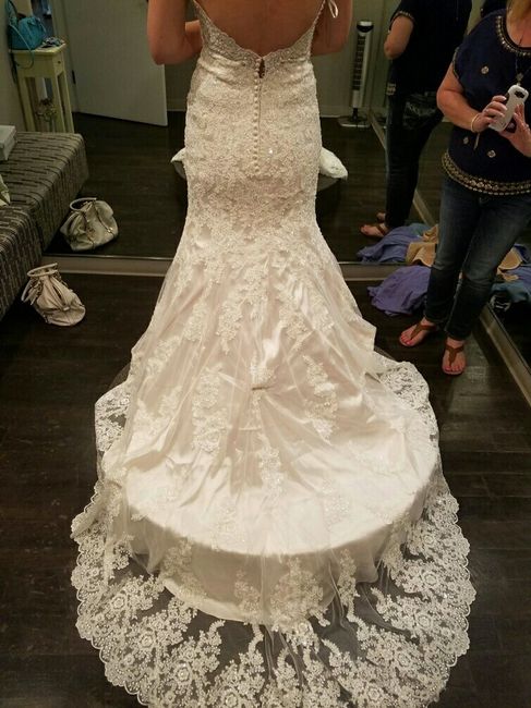 Let's see everyone's dresses