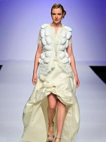 I came across this gem of a wedding dress today....