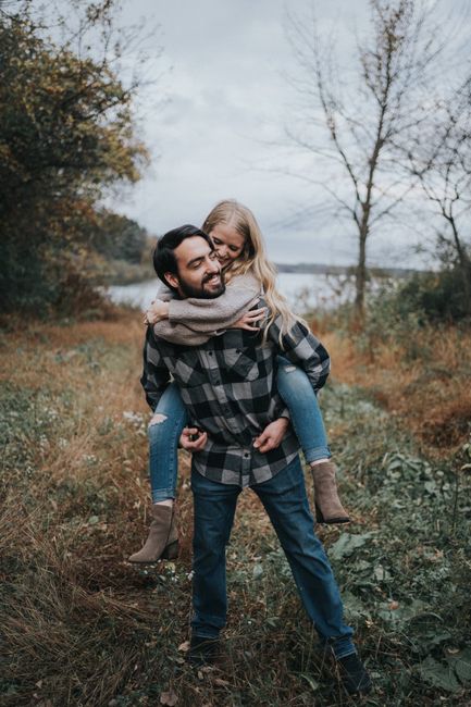 Favorite engagement pictures! 5