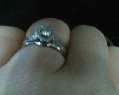 We shopped for rings a little more today and I found the PERFECT ONE! *PICS*