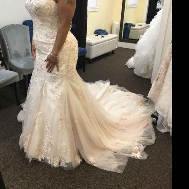 Mermaid & fit and flare dresses!! - 1