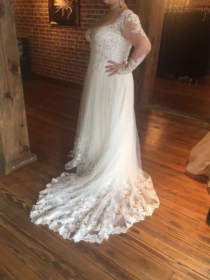 My dress came in today!!