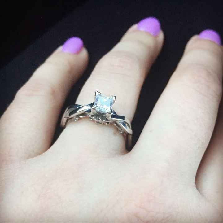 Show me your dainty rings/dainty fingers with your rings :)!