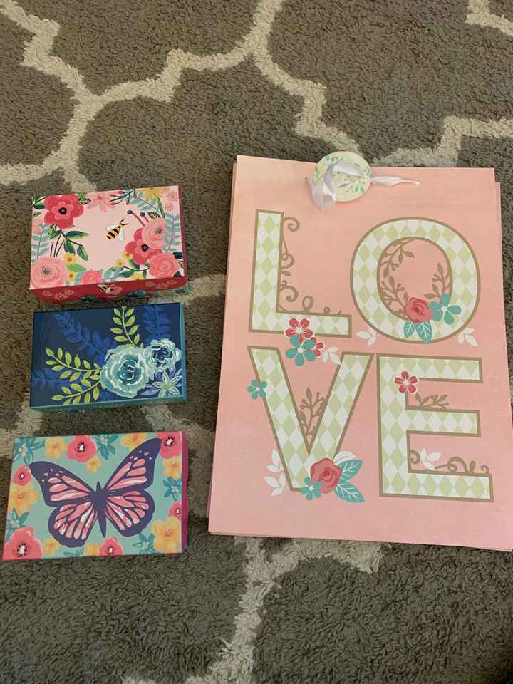 Wedding Party Gift/bags/boxes - 1