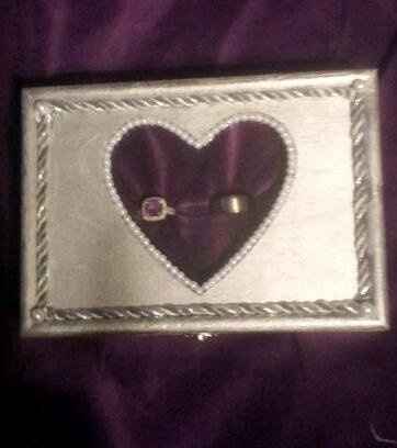 My DIY projects of the night... ring box and purse