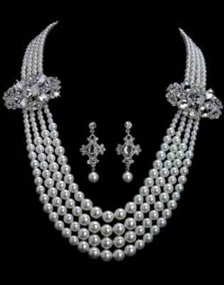 I want to see that beautiful wedding jewelry!