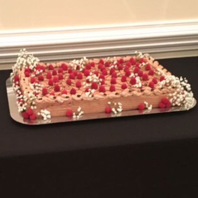Wedding cake-sheet cake