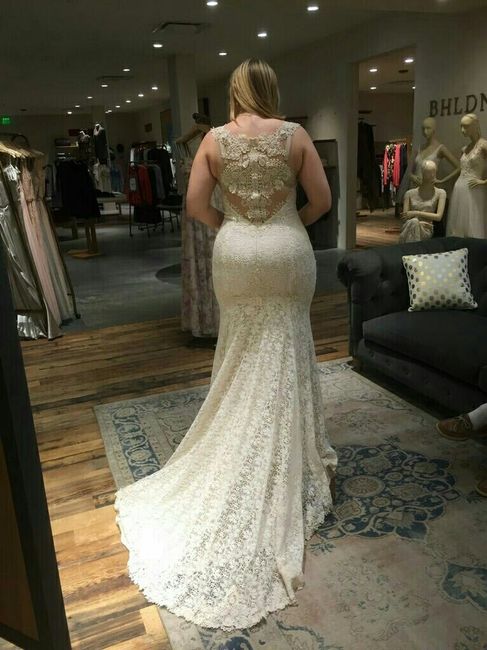 I think I hate my dress
