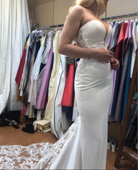 Regretting my dress 3