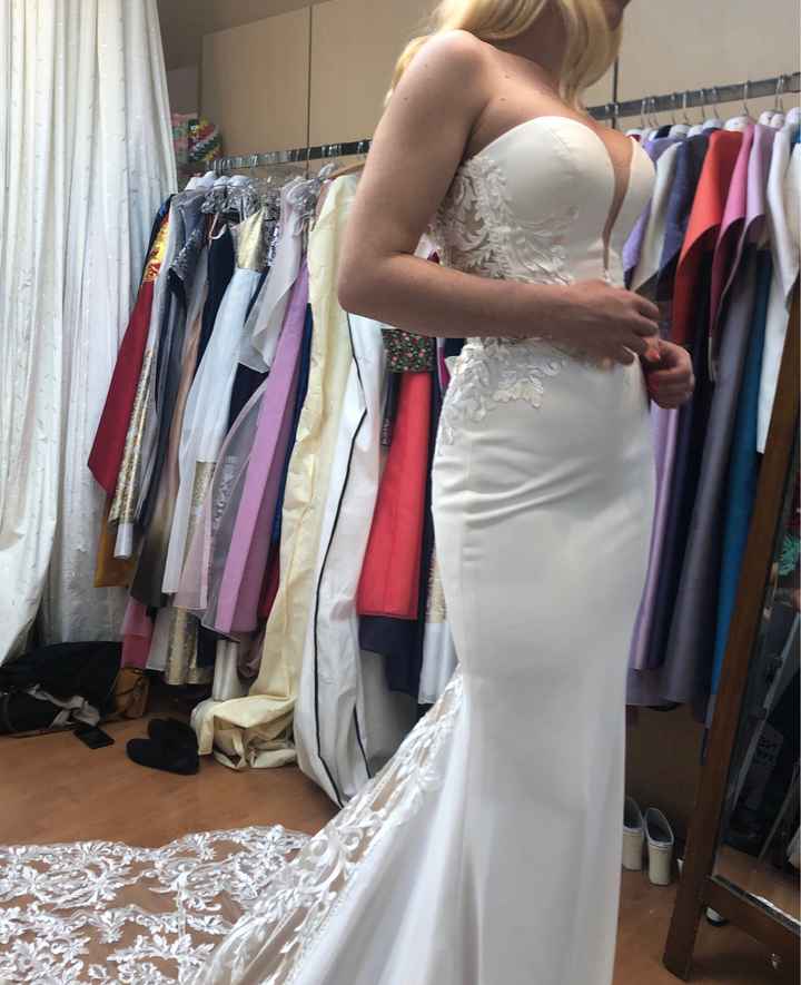 Regretting my dress - 3