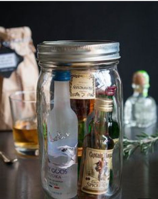 Help! Can't Decide on Groomsmen Gifts 1