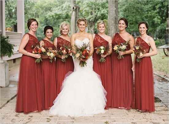 Snow camo wedding dress accessory advice