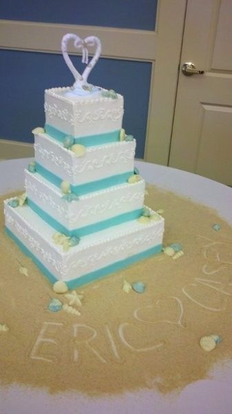 beach theme wedding cake decision