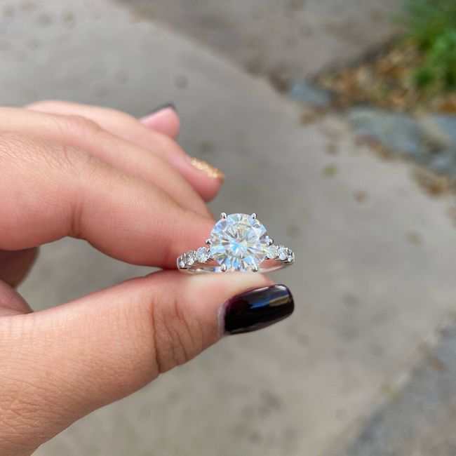 Brides of 2022! Show us your ring! 12
