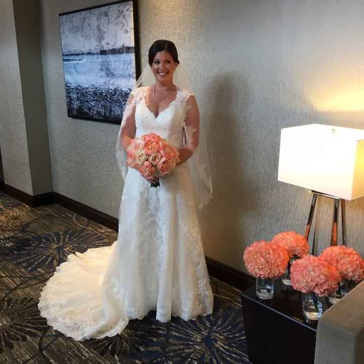 I wanna see your wedding dress!