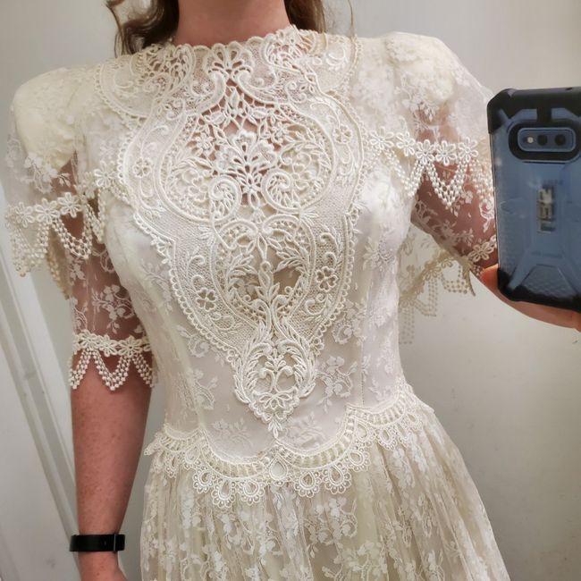 Wearing my mother's wedding dress at rehearsal? 2