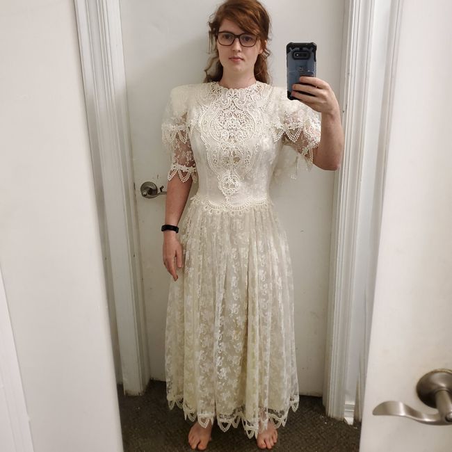 Wearing my mother's wedding dress at rehearsal? 1